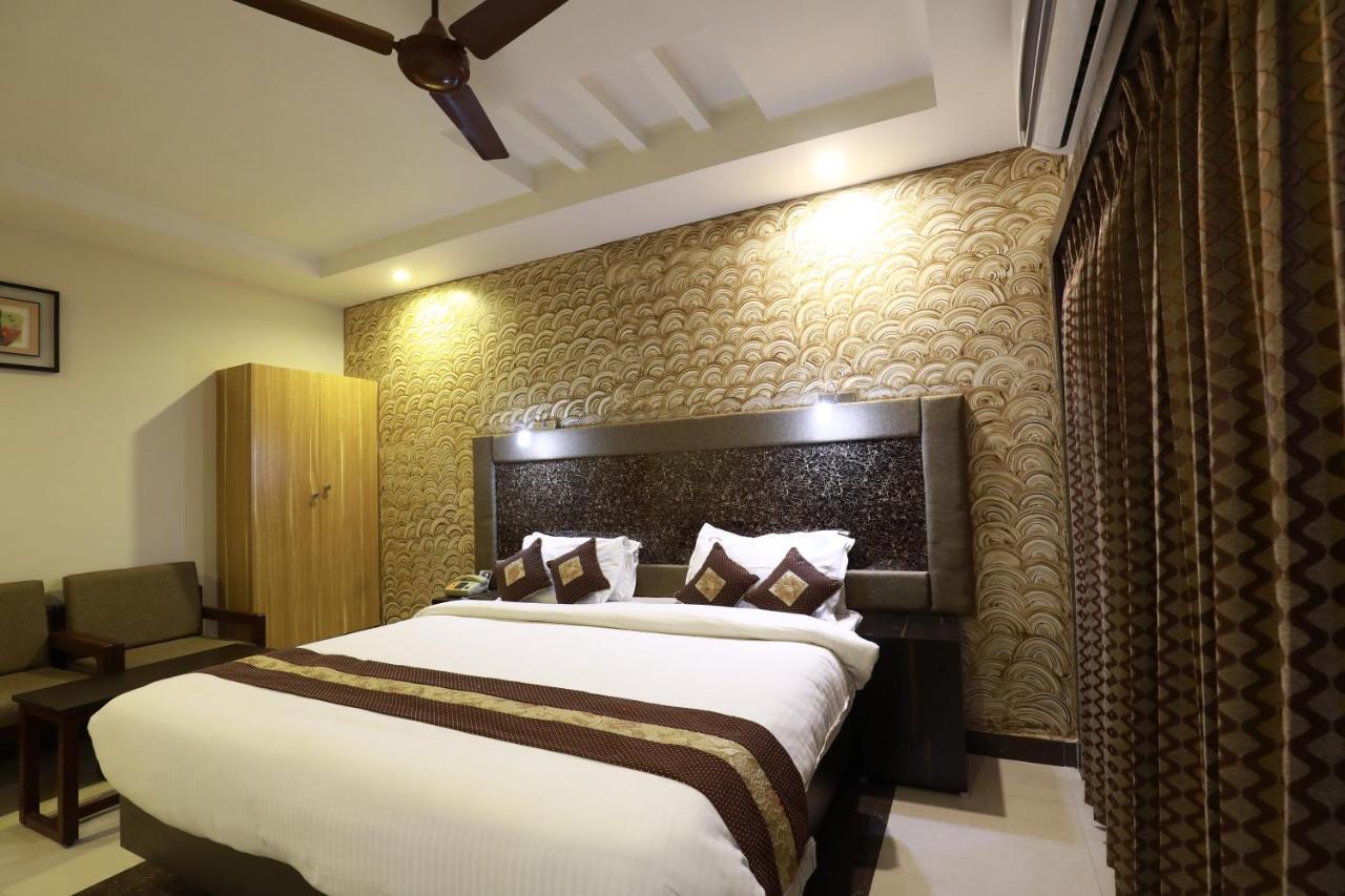Hotel Mayas Tiruchirappalli Exterior foto